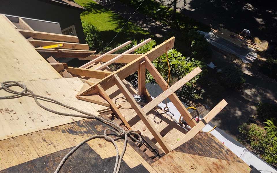 Roof Rebuild, Oregon Contractor