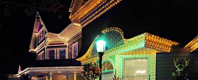 Holiday Lights Installation