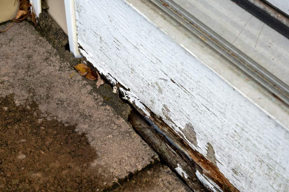 Siding-repair-guide15 Signs of Siding Damage